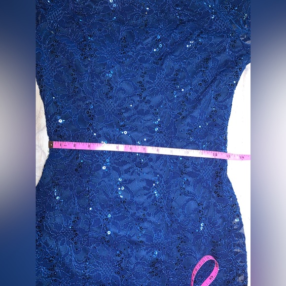 Off Shoulder Lace Sequined Sleeve Detail Dress - Picture 8 of 15